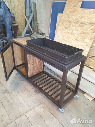 Мангал на колёсах