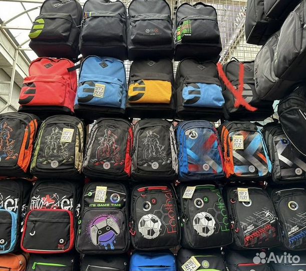 Рюкзаки и ранцы от 1-11 класса