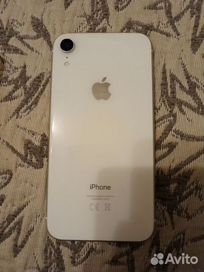 iPhone Xr, 64 ГБ