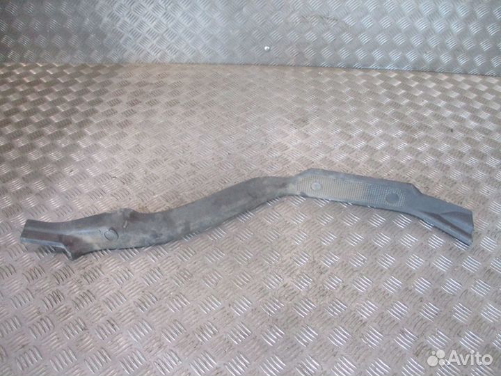 Накладка порога правая Volvo 20379785