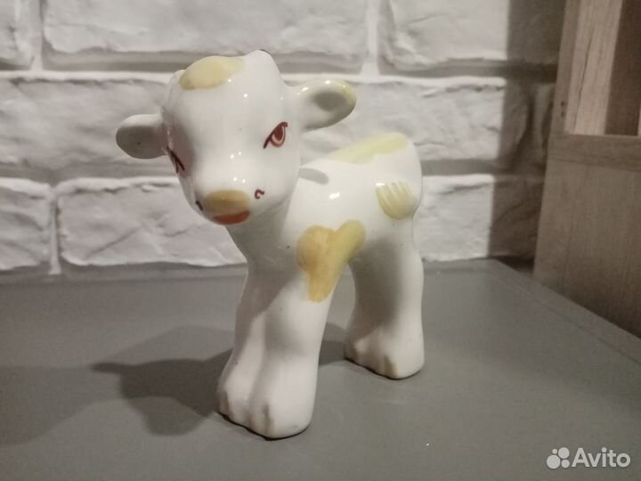 Телёнок фарфор сысерть