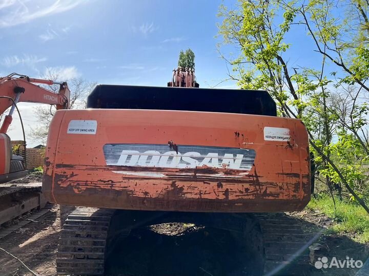 Гусеничный экскаватор DOOSAN Daewoo SOLAR 420LC-V, 2013