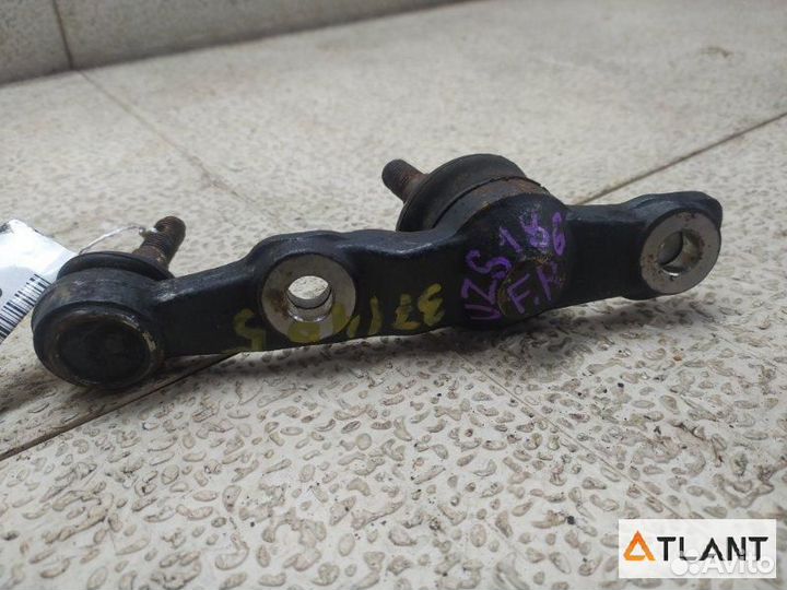 Шаровая опора передняя правая toyota crown majesta