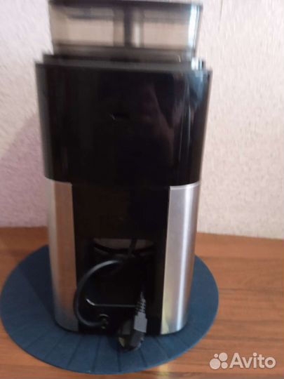 Кофеварка капельная новая philips
