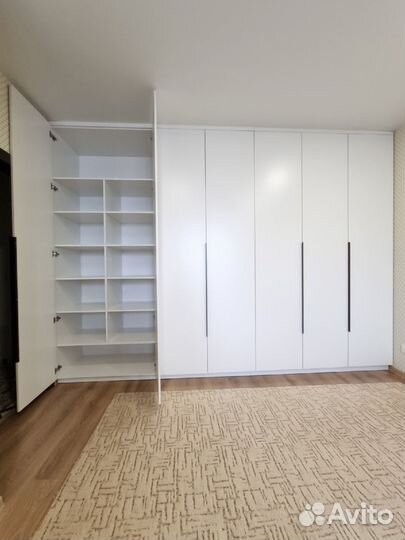 Шкаф для одежды