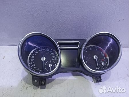 Панель приборов A1669003006