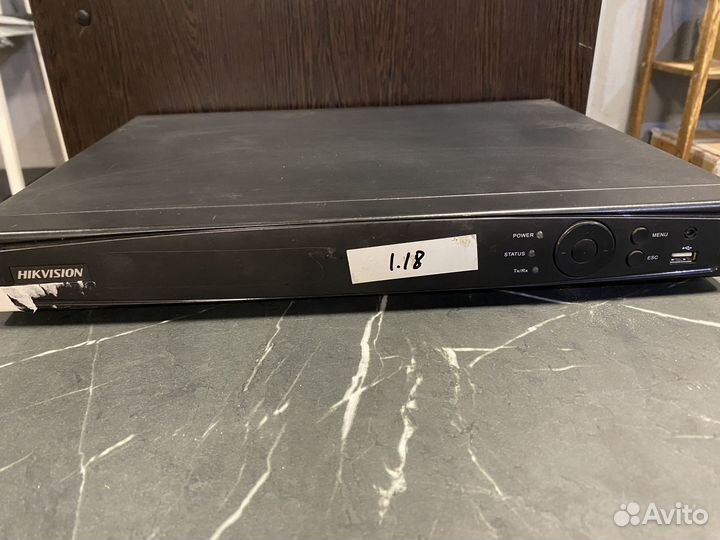 Гибридный видеорегистратор Hikvision