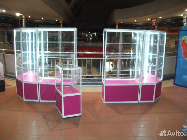 Торговый островок, пристенный