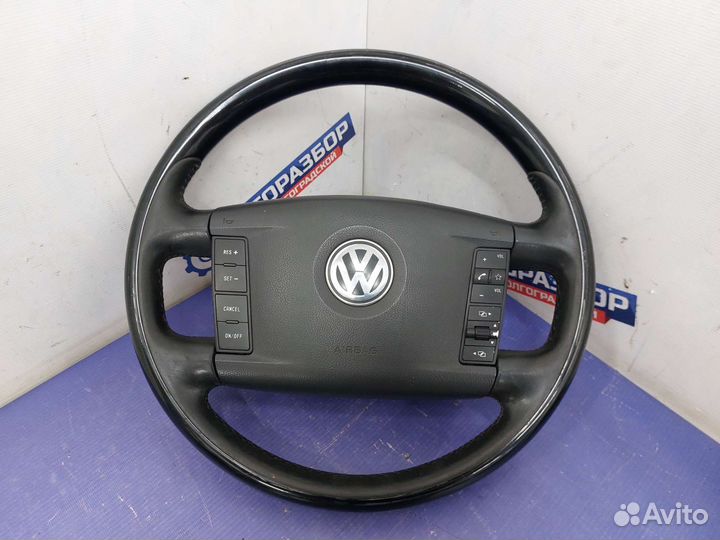 Руль с подушкой Volkswagen Touareg 7L 5.0