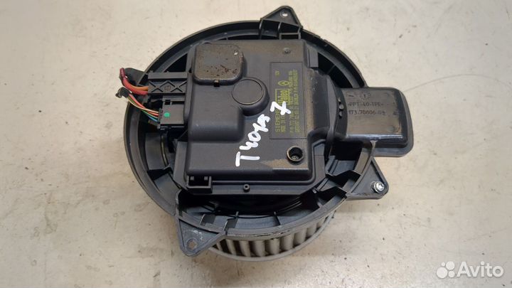 Двигатель отопителя Mercedes GL X164