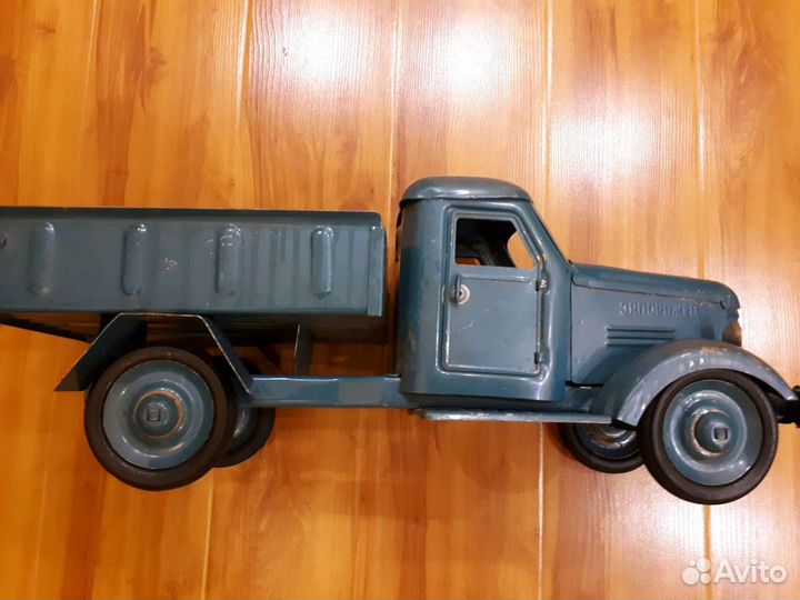 Запорожец, грузовик СССР 1960е годы