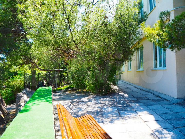 Гостиница, 900 м²