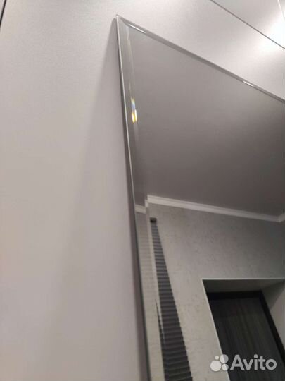 Зеркало с фацетом и недостатком 200*70