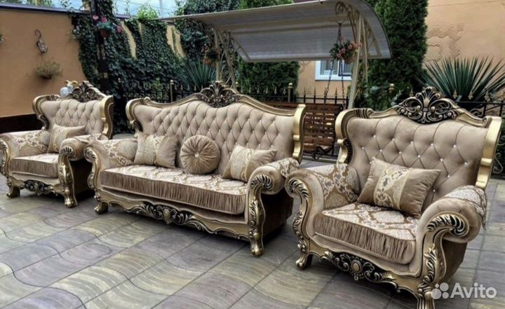 Диван и 2 кресла