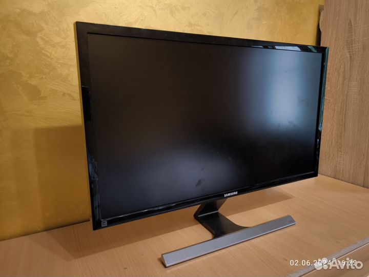 Монитор Samsung 4k 28