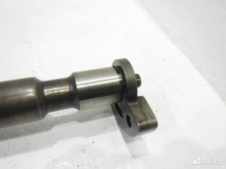 Вал балансирный Мерседес