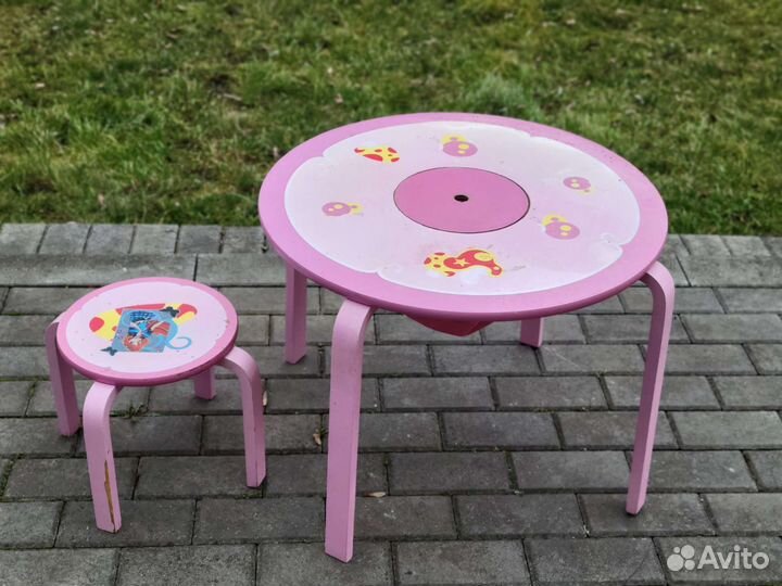 Детский столик и стульчик деревянный