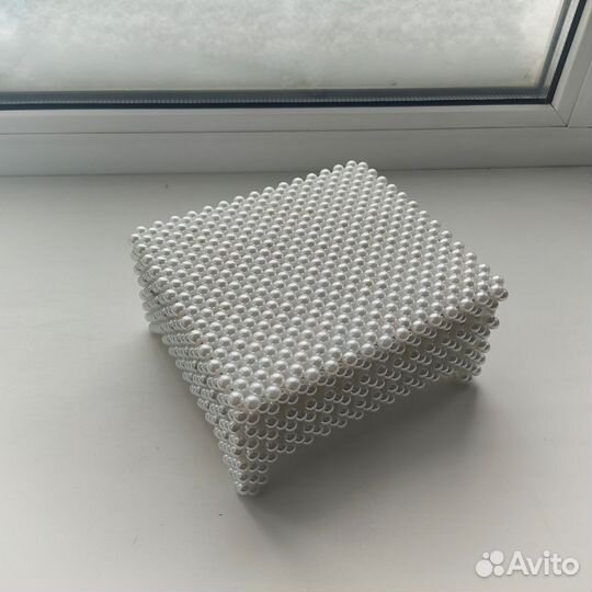 Шкатулка из бусин с зеркалом