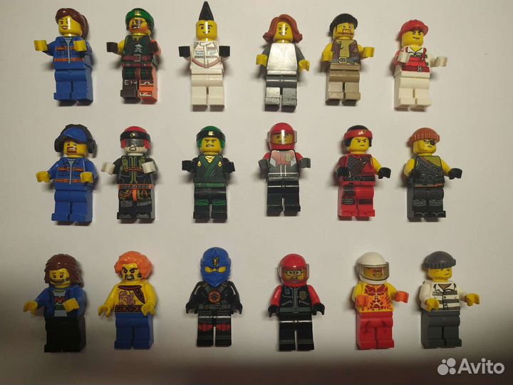 Минифигурки лего и детали к ним
