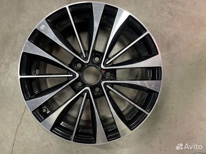 Продам Комплект Дисков R17