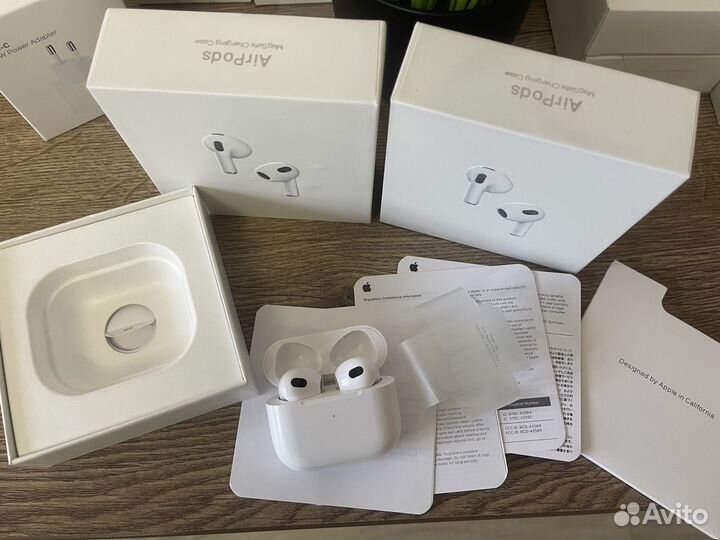 Наушники apple AirPods 3 реплика 1:1