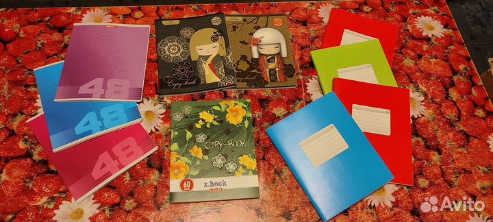 Тетради разные новые