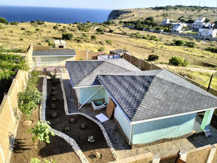 Дом 42 м² на участке 5 сот.