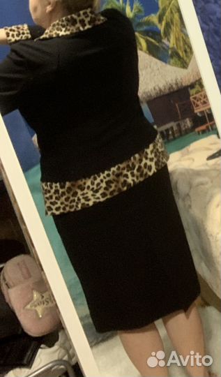 Костюм женский