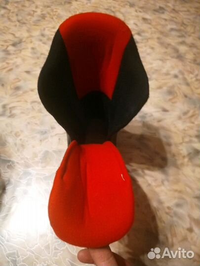 Горнолыжные ботинки