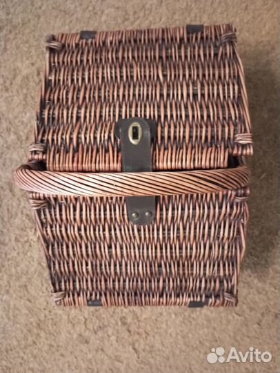 Корзина плетеная для пикника с термокамерой