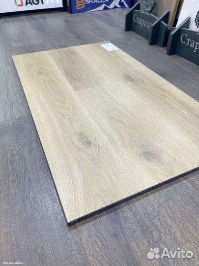 Виниловая плитка / Виниловый пол