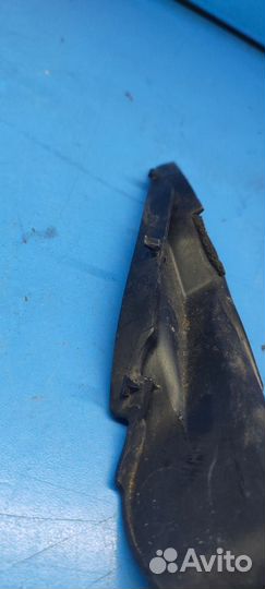 Уголки жабо