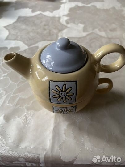 Комплект для для себя любимой. Чайник чашечка