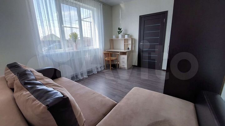 Дом 98 м² на участке 10,2 сот.