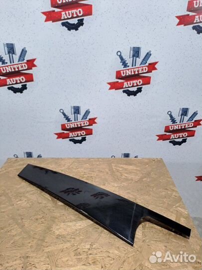 Молдинг двери задний левый Bmw X3 G01 B47 2018