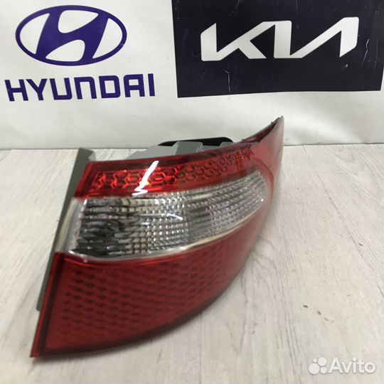 Фонарь задний Kia RIO 3 Прав