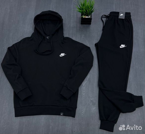 Спортивный костюм весенний Nike