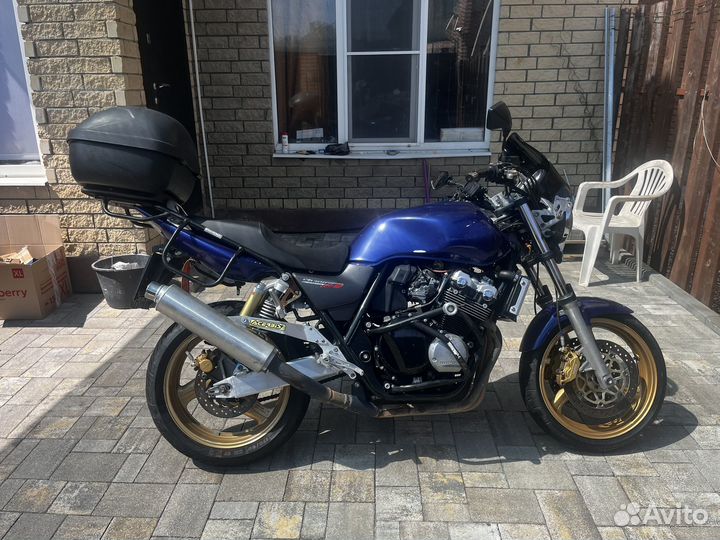 Honda cb 400 vtec3