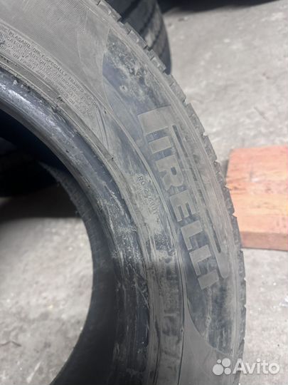 Pirelli Winter 190 215/65 R16 102T