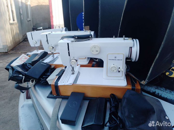 Швейная машинка чайка 132м