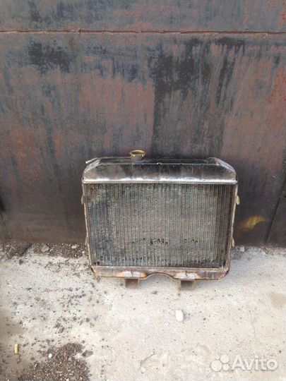 На УАЗ двигатель 405 в разборе