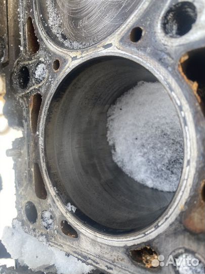 Блок двигателя VW ADR 1.8 passat B5