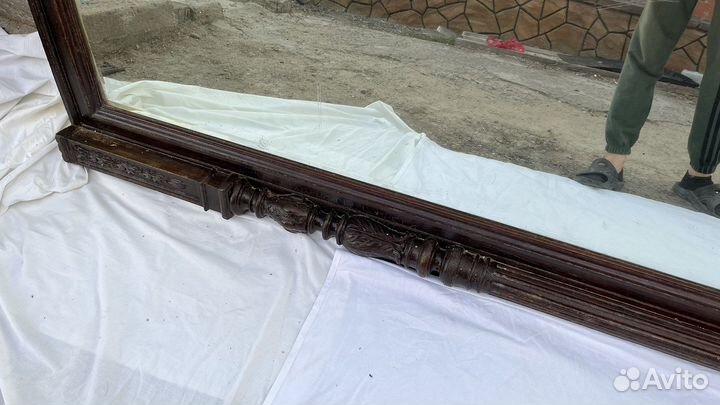 Антикварное зеркало