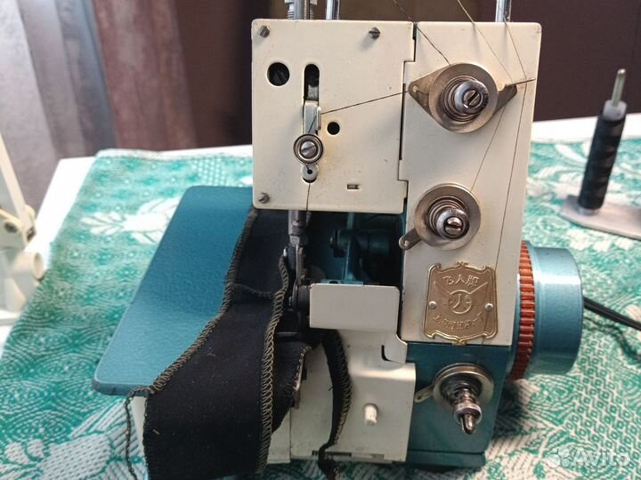 Оверлок для швейной машины