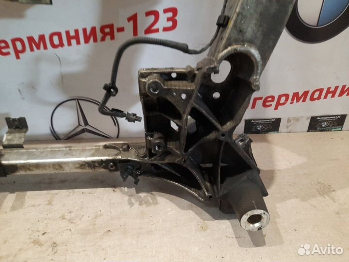 Подрамник передний Bmw 530 F07 N55B30A 2009