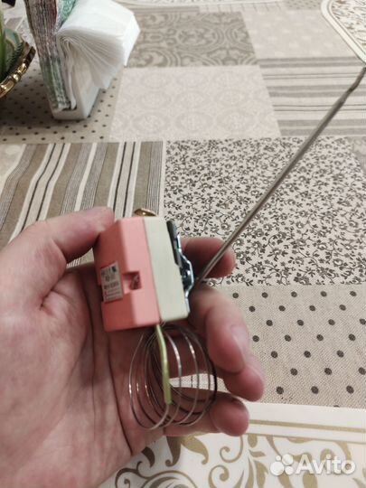 Универсальный термостат двухконтактный