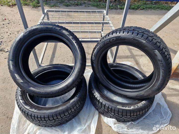 Pirelli Ice Zero 215/55 R18 99T