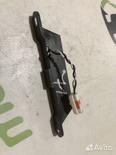 Антенна Mazda Cx7 2007-2012