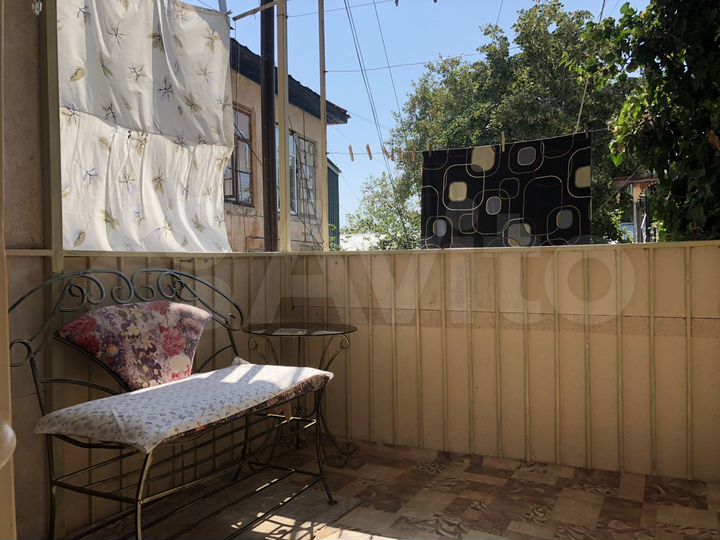 2-к. квартира, 55 м², 2/3 эт.