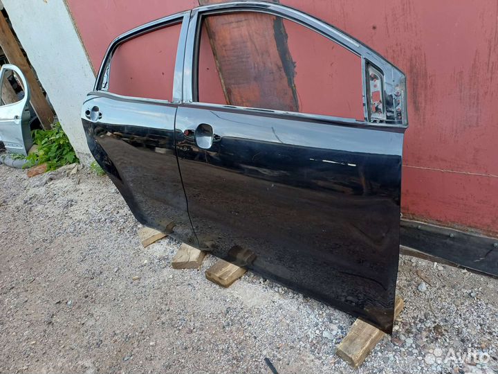 Дверь передняя задняя правая Ssangyong Action New